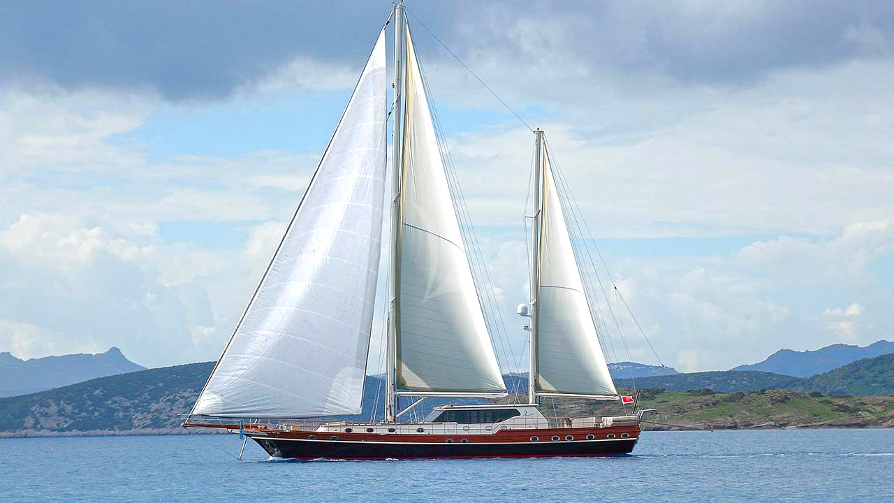 DRAGONFLY - Gulet zum Chartern in Kroatien, Montenegro und Italien